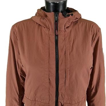 zenske original guess: Jakna jack wolfskin, vel. S, prelazna marka: jack wolfskin veličina na lalafo.rs — 4 zenske original guess: Jakna jack wolfskin, vel. S, prelazna marka: jack wolfskin veličina — 4