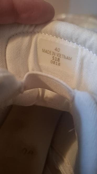 GUESS ženske patike sa skrivenom potpeticom - Model: visoke patike sa na lalafo.rs — 6 GUESS ženske patike sa skrivenom potpeticom - Model: visoke patike sa — 6