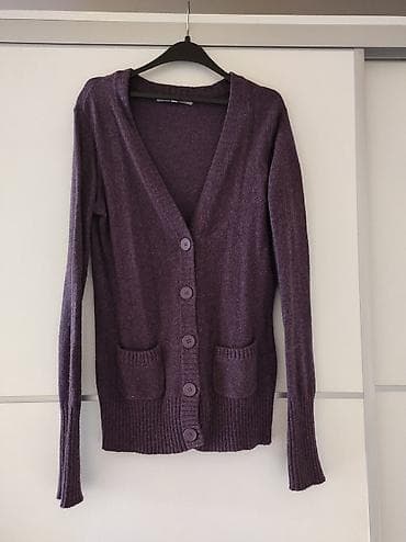 Clockhouse dzemper velicina L. Moze i za M na lalafo.rs Clockhouse dzemper velicina L. Moze i za M