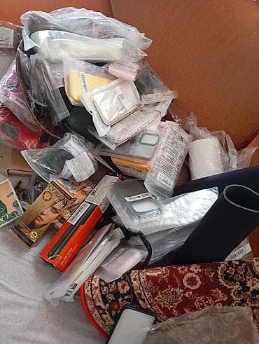 Home & Garden: Kutija preko 50kom svega perike,farba za kosu dodaci za telefon maske at lalafo.rs — 7 Home & Garden: Kutija preko 50kom svega perike,farba za kosu dodaci za telefon maske — 7