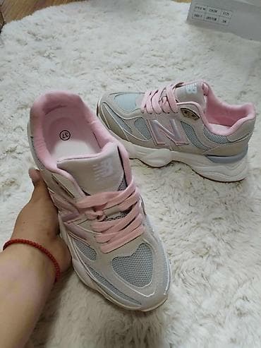 Uzivo slike
37-39-39-40-41 at lalafo.rs — 1 Uzivo slike
37-39-39-40-41 — 1