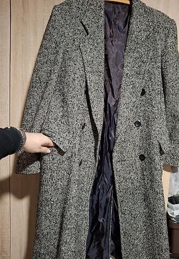 Dugački dvoredni kaput od tvida sa šarom riblje kosti na lalafo.rs — 4 Dugački dvoredni kaput od tvida sa šarom riblje kosti — 4