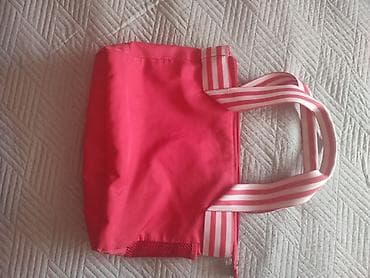 Adidas sportska torba/tote u jarko roze boji. - Materijal: lagana at lalafo.rs — 2 Adidas sportska torba/tote u jarko roze boji. - Materijal: lagana — 2