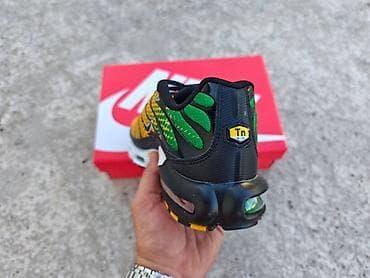 Nike Air Max Plus (TN) patike – žuto/zelena/ crna boja - Silueta: Air na lalafo.rs — 4 Nike Air Max Plus (TN) patike – žuto/zelena/ crna boja - Silueta: Air — 4