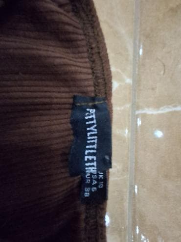 PrettyLittleThing haljina - Model: mini/kratka haljina sa naborima na lalafo.rs — 4 PrettyLittleThing haljina - Model: mini/kratka haljina sa naborima — 4