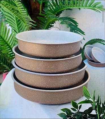 Set okruglih tepsija za pečenje – 4 dela - Materijal: presvučeni na lalafo.rs — 1 Set okruglih tepsija za pečenje – 4 dela - Materijal: presvučeni — 1