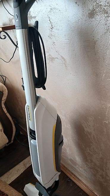 Steam Cleaners: Kärcher električni paročistač/podna parna metla - Brend/model at lalafo.rs — 4 Steam Cleaners: Kärcher električni paročistač/podna parna metla - Brend/model — 4