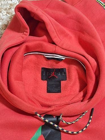 Crvena dukserica sa kapuljačom, original Jordan. - Mekan, srednje na lalafo.rs — 5 Crvena dukserica sa kapuljačom, original Jordan. - Mekan, srednje — 5