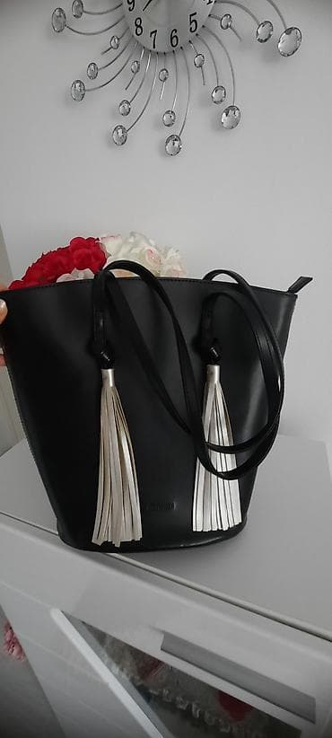 Kozna torba potpuno nova, kvalitetna prava koža. Ima dve duže at lalafo.rs — 2 Kozna torba potpuno nova, kvalitetna prava koža. Ima dve duže — 2