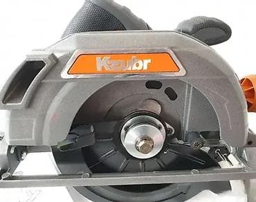 **KZUBR Električni Cirkular (Testera)****Model:** KCS7-1500 KZUBR na lalafo.rs — 3 **KZUBR Električni Cirkular (Testera)****Model:** KCS7-1500 KZUBR — 3