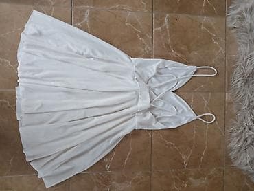 Belo mini haljina na bretele - Model: A-kroja sa lepršavom suknjom - na lalafo.rs — 5 Belo mini haljina na bretele - Model: A-kroja sa lepršavom suknjom - — 5