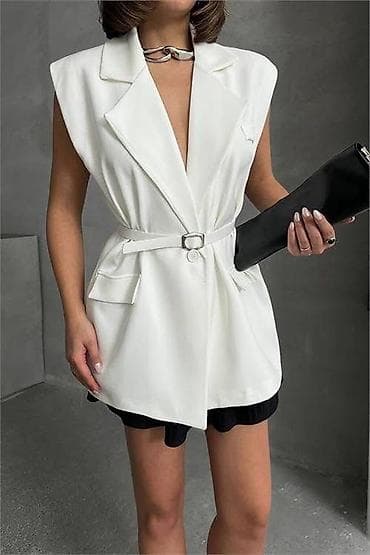 ✨Ženski bezrukavni blejzer/ prsluk sa pojasom
2600 din na lalafo.rs — 2 ✨Ženski bezrukavni blejzer/ prsluk sa pojasom
2600 din — 2