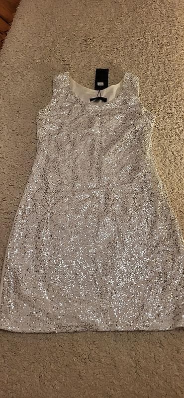 Šljokičaste mini haljine – 4 modela 1) Crno-srebrna haljina sa na lalafo.rs — 8 Šljokičaste mini haljine – 4 modela 1) Crno-srebrna haljina sa — 8