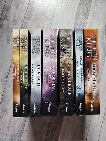 Ostalo: STIVEN KING Mracna kula 1-7 komplet. Na prodaju komplet knjiga Stiven na lalafo.rs — 3 Ostalo: STIVEN KING Mracna kula 1-7 komplet. Na prodaju komplet knjiga Stiven — 3