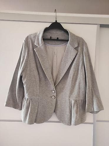 Women's Clothing: Siv pamucan blejzer. Kao nov. Dužina 58, poluobim pazuh pazuh 52 at lalafo.rs — 1 Women's Clothing: Siv pamucan blejzer. Kao nov. Dužina 58, poluobim pazuh pazuh 52 — 1