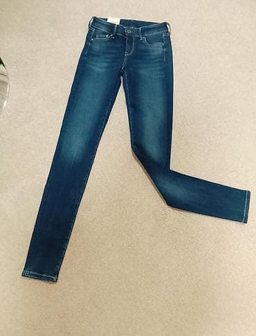 Nove Pepe jeans farmerke, 25/32, sa etiketom skinny puno elastina na lalafo.rs — 1 Nove Pepe jeans farmerke, 25/32, sa etiketom skinny puno elastina — 1