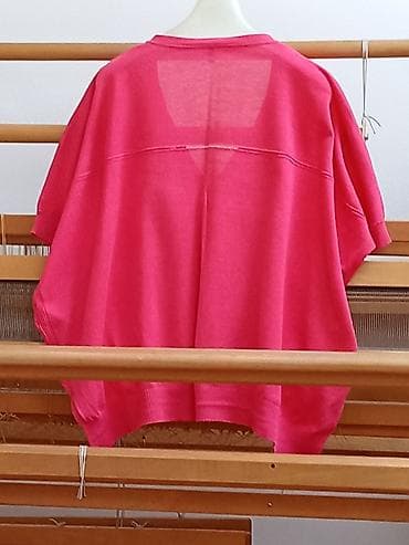 Personal Items: Letnja bluza - džemperčić na kopčanje bez rukava stile benetton, od at lalafo.rs — 7 Personal Items: Letnja bluza - džemperčić na kopčanje bez rukava stile benetton, od — 7