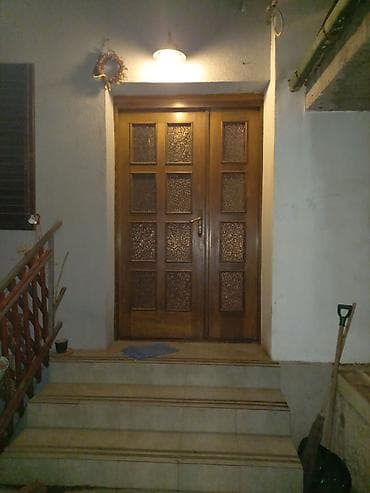 cepaci za drva: Drvena dvokrilna ulazna vrata sa staklenim ispunama - Materijal: puno na lalafo.rs — 3 cepaci za drva: Drvena dvokrilna ulazna vrata sa staklenim ispunama - Materijal: puno — 3