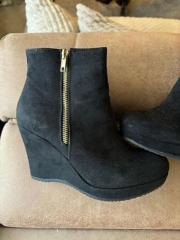 Nove kratke cizmice, antilop, velicna 36 na lalafo.rs — 3 Nove kratke cizmice, antilop, velicna 36 — 3