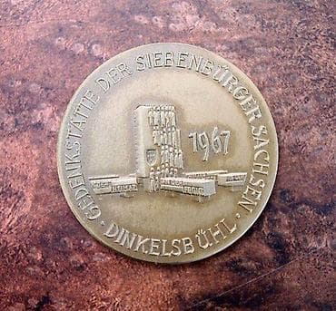 Medalja iz 1967. Gedenkstatte Siebenburger Dinkelsbuhl. 57 godine na lalafo.rs Medalja iz 1967. Gedenkstatte Siebenburger Dinkelsbuhl. 57 godine