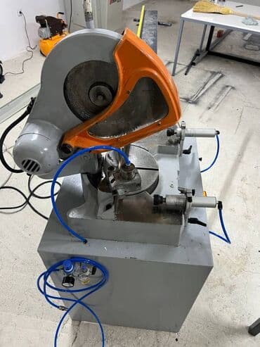 Hammers: Ger Masina za secenje industrijska Ispravna Novi Sad Akcija at lalafo.rs — 4 Hammers: Ger Masina za secenje industrijska Ispravna Novi Sad Akcija — 4