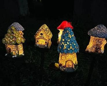 Baštenska rasveta: Dekorativne baštenske solarne lampe – kućice iz bajke - Set ukrasnih na lalafo.rs — 1 Baštenska rasveta: Dekorativne baštenske solarne lampe – kućice iz bajke - Set ukrasnih — 1