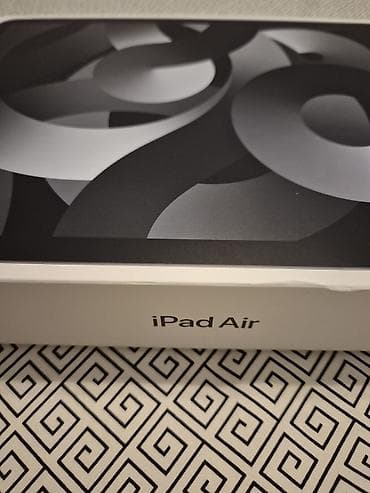 igrice za ps3: Apple Ipad Air 5 generacije, kupljen u Americi. Novo, nikada na lalafo.rs — 3 igrice za ps3: Apple Ipad Air 5 generacije, kupljen u Americi. Novo, nikada — 3