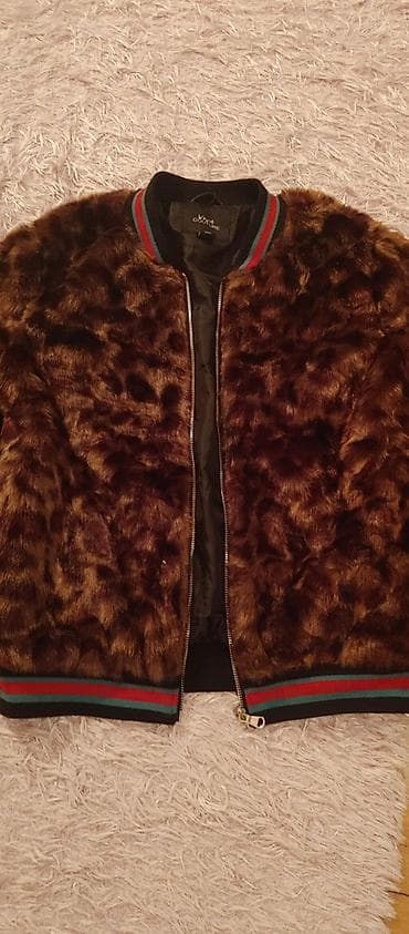 Krznena bomber jakna sa leopard uzorkom - Model: bomber kroj, ravna at lalafo.rs — 3 Krznena bomber jakna sa leopard uzorkom - Model: bomber kroj, ravna — 3