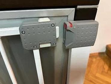 Kids' furniture: Zaštitna sigurnosna kapija za decu/pse – SecurTech - at lalafo.rs — 9 Kids' furniture: Zaštitna sigurnosna kapija za decu/pse – SecurTech - — 9