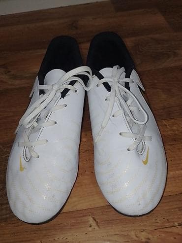 Nike kopačke za prirodnu travu br 36 - Model: Nike (klasična linija sa at lalafo.rs — 6 Nike kopačke za prirodnu travu br 36 - Model: Nike (klasična linija sa — 6