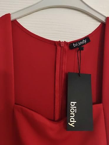 Crvena haljina Blondy NOVO - Brend: Blondy (etiketa prisutna) - Kroj na lalafo.rs — 2 Crvena haljina Blondy NOVO - Brend: Blondy (etiketa prisutna) - Kroj — 2
