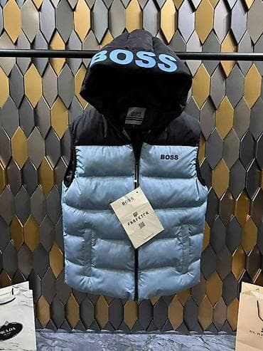 kom sa etiketom: Vest Boss, color - Blue at lalafo.rs — 1 kom sa etiketom: Vest Boss, color - Blue — 1