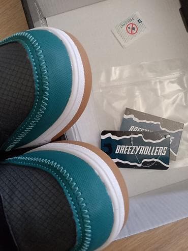 Bike accessories: BreezyRollers patike sa točkićima (roler patike) - Brend at lalafo.rs — 5 Bike accessories: BreezyRollers patike sa točkićima (roler patike) - Brend — 5