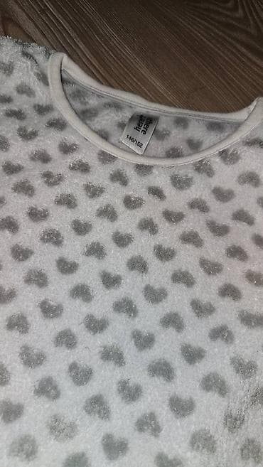 Debela pidžama za zimu. Veličina 146-152 na lalafo.rs — 2 Debela pidžama za zimu. Veličina 146-152 — 2