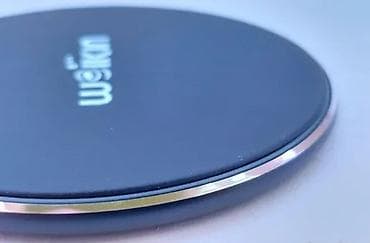 Fast Wireless Charger Weikin NOVO Punjac za Telefone AKCIJA Cene nisu at lalafo.rs — 3 Fast Wireless Charger Weikin NOVO Punjac za Telefone AKCIJA Cene nisu — 3