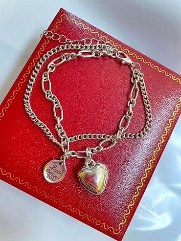 Srebrna narukvica sa privescima – “Love forever 925” - Materijal na lalafo.rs — 4 Srebrna narukvica sa privescima – “Love forever 925” - Materijal — 4