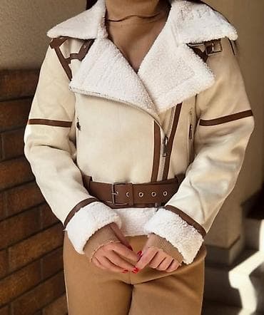 ❄️Pretopla jaknica dostupna S M L. Cena 6300 dinara. Dostupna u dve na lalafo.rs — 1 ❄️Pretopla jaknica dostupna S M L. Cena 6300 dinara. Dostupna u dve — 1