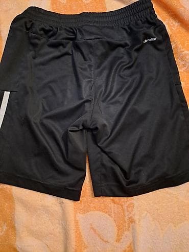 Adidas deciji sorc vel 9-10 na lalafo.rs — 2 Adidas deciji sorc vel 9-10 — 2