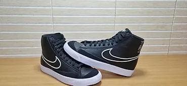 Nike Blazer Mid 77 - dva para ( 39) patike su u extra, extra stanju na lalafo.rs — 6 Nike Blazer Mid 77 - dva para ( 39) patike su u extra, extra stanju — 6
