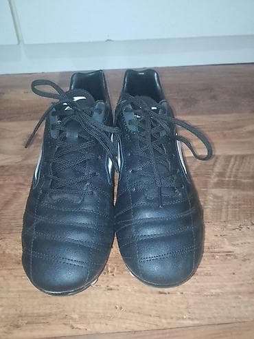 Kopačke Joma Aguila – crno‑bele - Model: Joma Aguila (logo i natpis at lalafo.rs — 6 Kopačke Joma Aguila – crno‑bele - Model: Joma Aguila (logo i natpis — 6