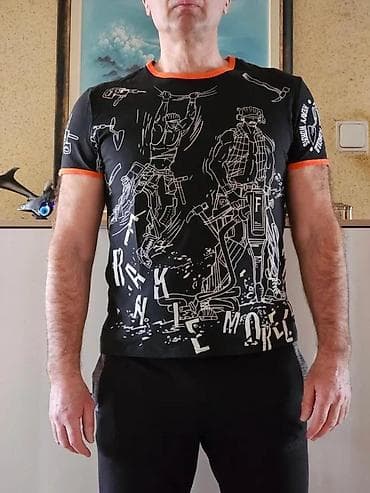 Men's Clothing: T-shirt color - Multicolored at lalafo.rs — 2 Men's Clothing: T-shirt color - Multicolored — 2