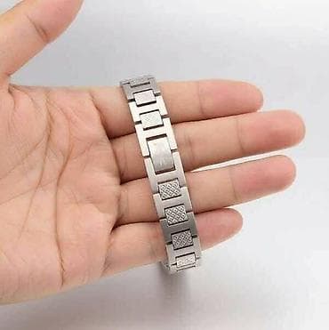 ✅Narukvica Lacoste hirurški čelik
✅Cena: 2800din na lalafo.rs — 1 ✅Narukvica Lacoste hirurški čelik
✅Cena: 2800din — 1