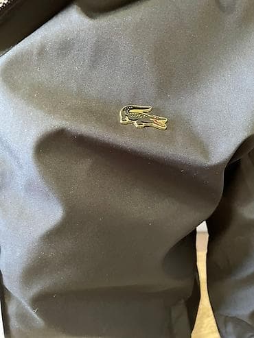 Lacoste muška jakna s kapuljačom – crna - Model sa punim at lalafo.rs — 4 Lacoste muška jakna s kapuljačom – crna - Model sa punim — 4