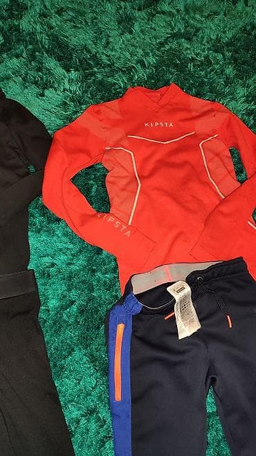 Kipsta stvari za decaka 4 - 5 godina sve za fiksno sve samo u na lalafo.rs — 2 Kipsta stvari za decaka 4 - 5 godina sve za fiksno sve samo u — 2