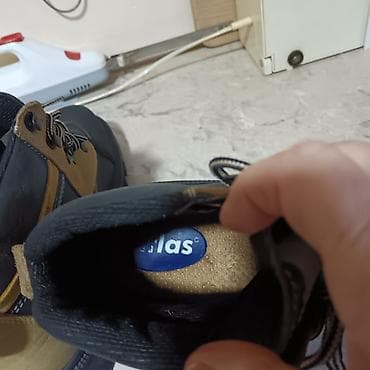 Safety work boots: Duboke radne cipele, 45 - Model: Lemaitre (oznaka na đonu “PARI at lalafo.rs — 5 Safety work boots: Duboke radne cipele, 45 - Model: Lemaitre (oznaka na đonu “PARI — 5