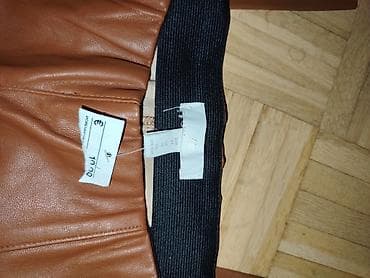 H&M ženske pantalone/helanke od eko-kože - Model: uske, sa na lalafo.rs — 4 H&M ženske pantalone/helanke od eko-kože - Model: uske, sa — 4