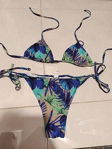 Zenski bikini kupaći kostim brenda Bonatti. Gornji deo je trouglastog na lalafo.rs — 2 Zenski bikini kupaći kostim brenda Bonatti. Gornji deo je trouglastog — 2