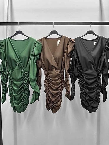 💫Ženska mini haljina sa nabranim detaljima
✅2600 din na lalafo.rs — 4 💫Ženska mini haljina sa nabranim detaljima
✅2600 din — 4