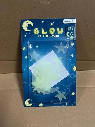 Sjajne nalepnice koje svetle u mraku – set Mesec i zvezde (13 kom) - na lalafo.rs Sjajne nalepnice koje svetle u mraku – set Mesec i zvezde (13 kom) -