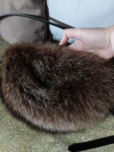 Torba/pojasna tašna od krzna sa kožnim kaišem - Elegantna polumesec at lalafo.rs — 9 Torba/pojasna tašna od krzna sa kožnim kaišem - Elegantna polumesec — 9